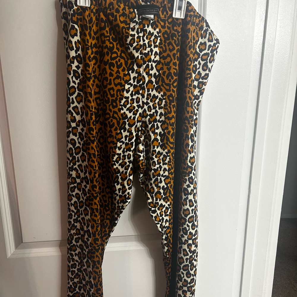 Brand new pinup girl clothing leggings
